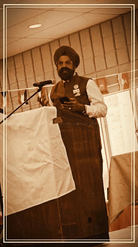 Piara Singh Kudowal reading at the World Punjabi Conference